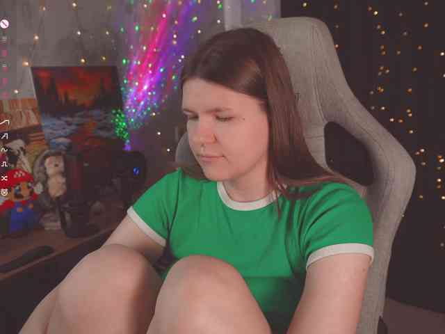 cutesoneckaaa webcam