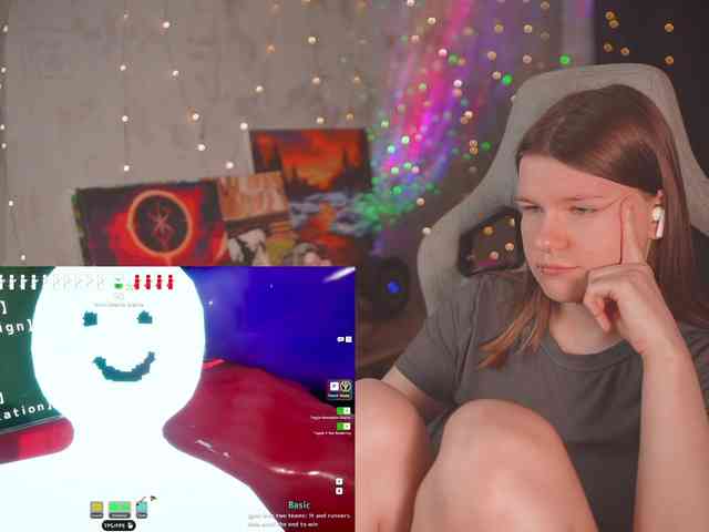 cutesoneckaaa webcam