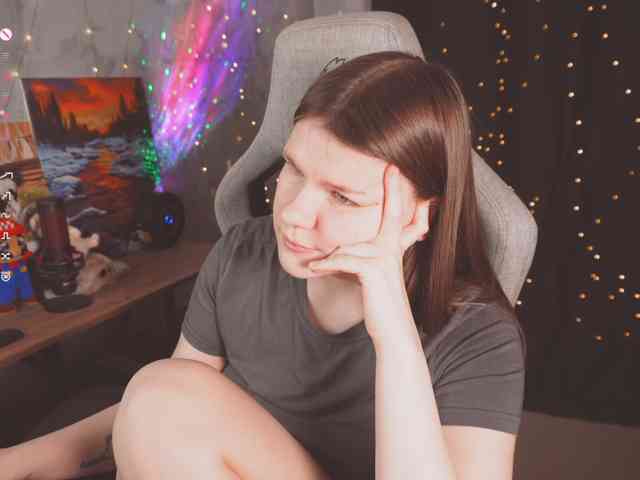 cutesoneckaaa webcam