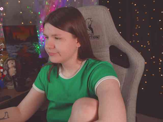 cutesoneckaaa webcam