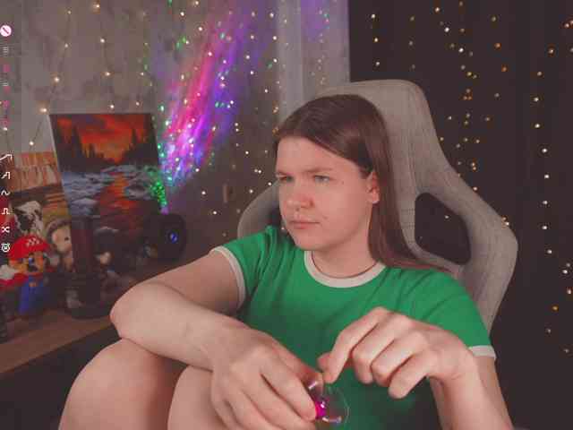 cutesoneckaaa webcam