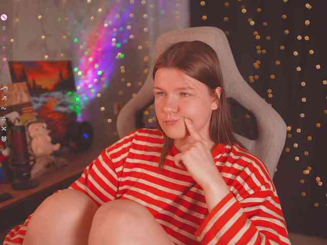 cutesoneckaaa webcam