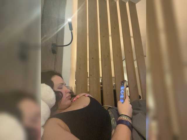 golden-cobra99 live cam on BongaCams