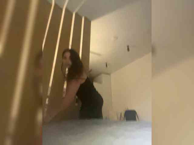 golden-cobra99 webcam