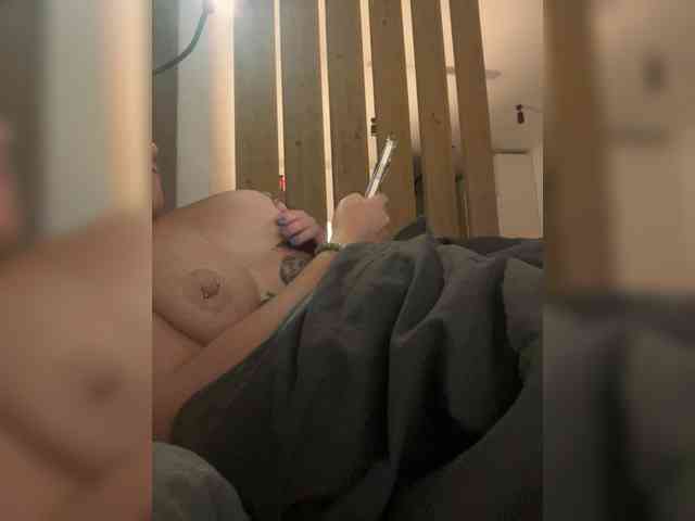 golden-cobra99 webcam