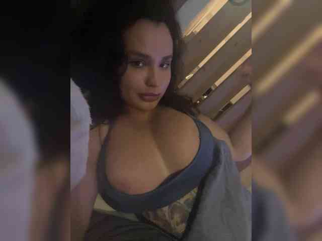 golden-cobra99 webcam