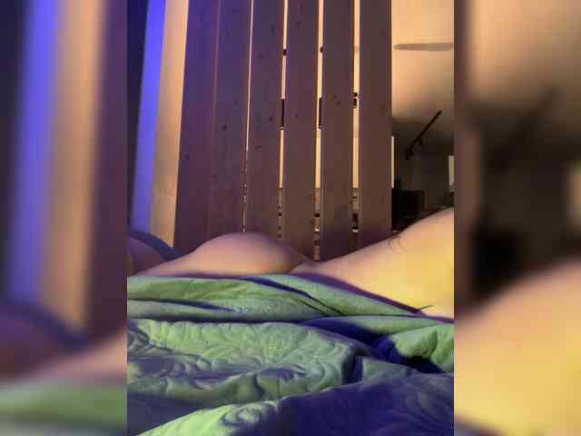 golden-cobra99 webcam