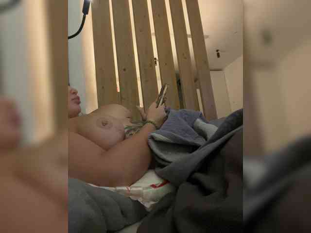 golden-cobra99 webcam