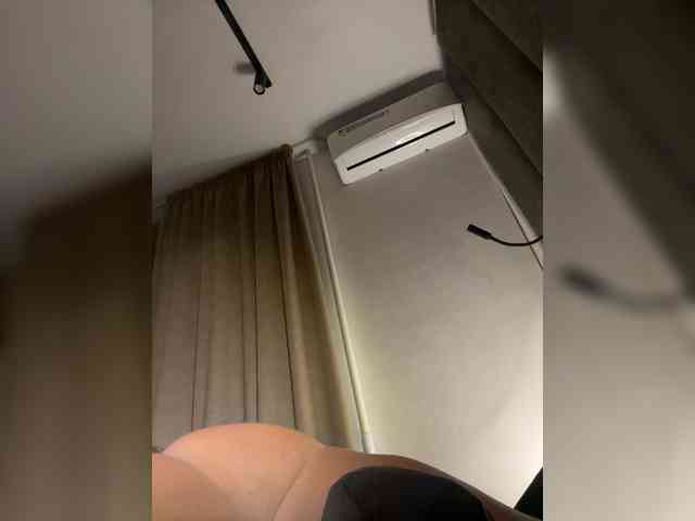 golden-cobra99 Live Webcam on BongaCams