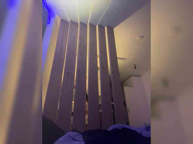 golden-cobra99 webcam