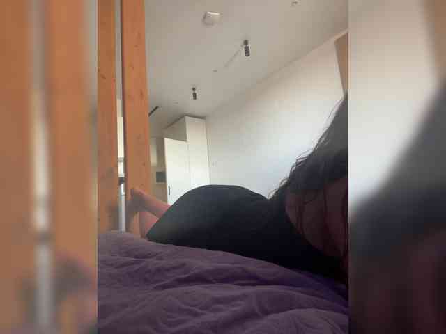 golden-cobra99 webcam