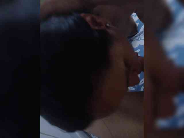 Caneloves webcam