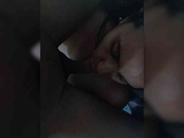 Caneloves webcam