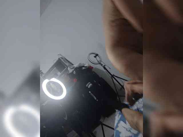Caneloves webcam