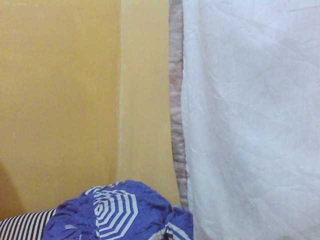 Beexy live cam on BongaCams