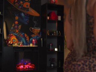 EvelynEvyy Porn Show