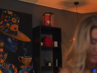 EvelynEvyy Porn Show
