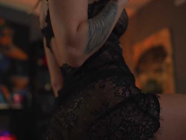 EvelynEvyy
