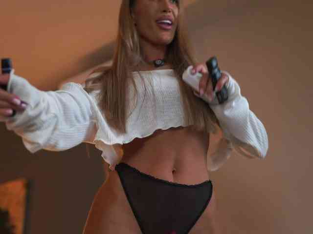 Modella: EvelynEvyy