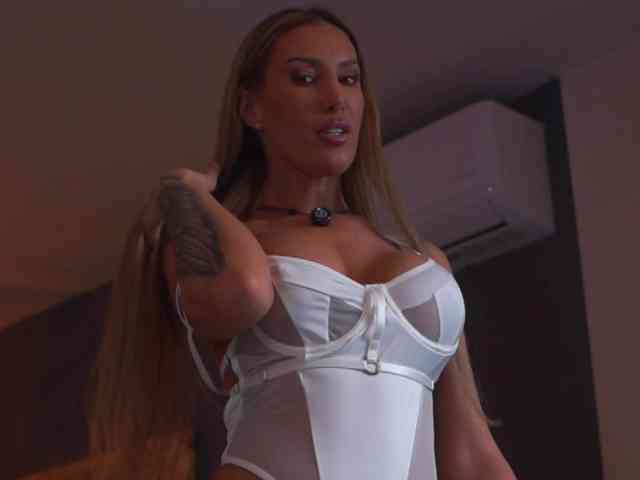 Modella: EvelynEvyy