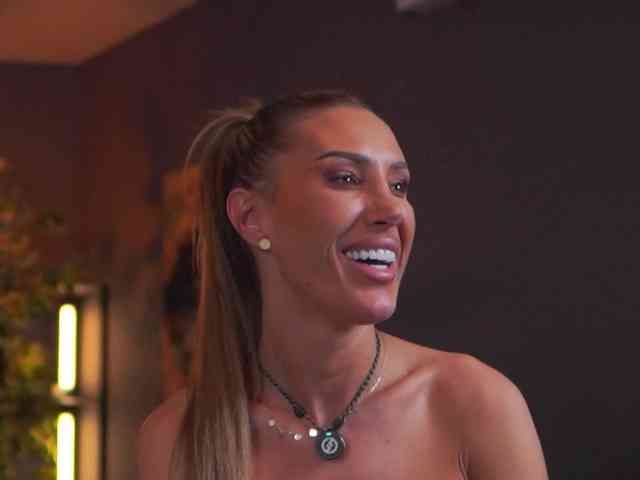 Modella: EvelynEvyy