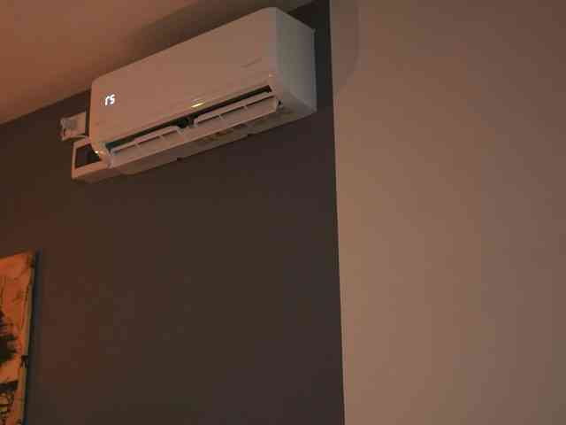 EvelynEvyy webcam