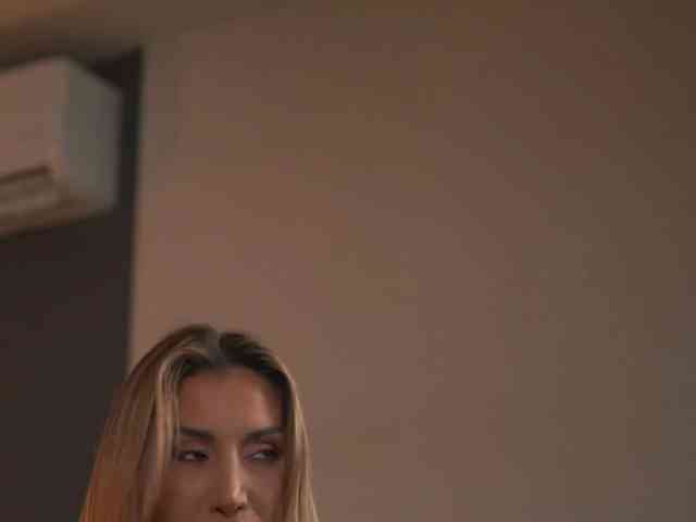 live adult cam chat EvelynEvyy