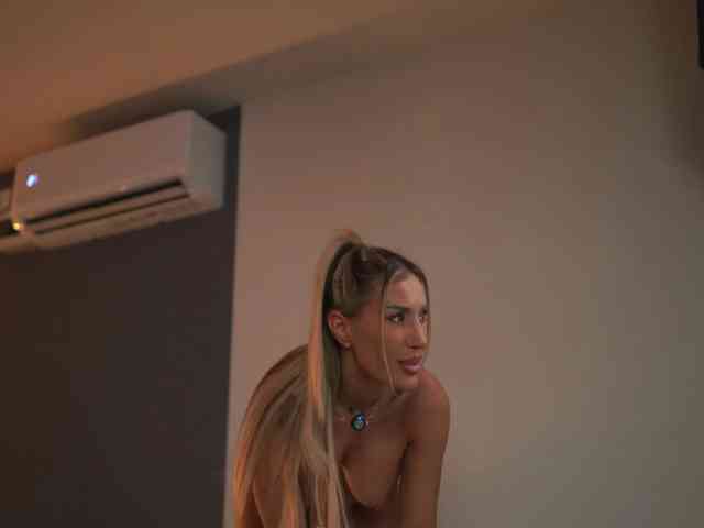 EvelynEvyy