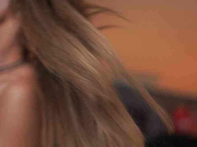 EvelynEvyy webcam