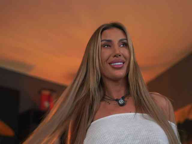 Modella: EvelynEvyy