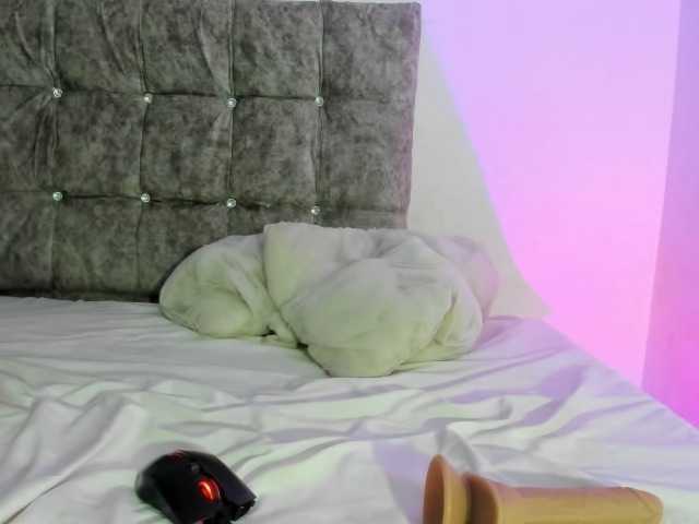 kareena-basu live cam on BongaCams