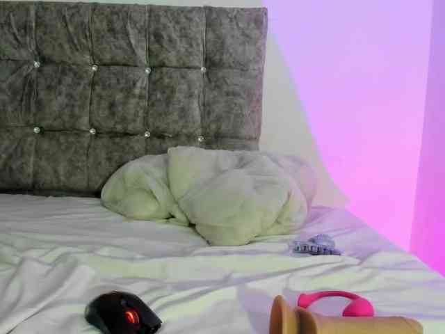 kareena-basu webcam