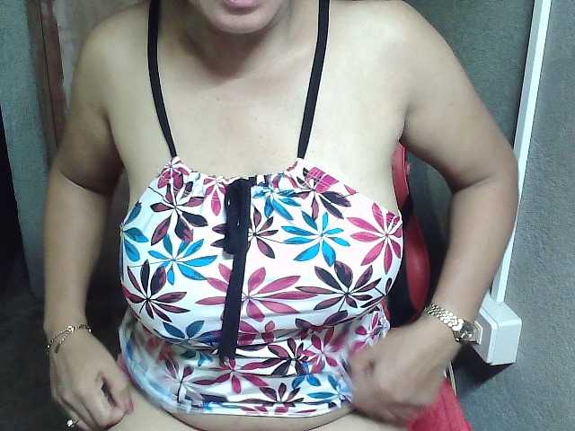 Prettyann46 live cam on BongaCams