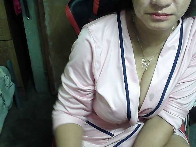 Prettyann46 live cam on BongaCams