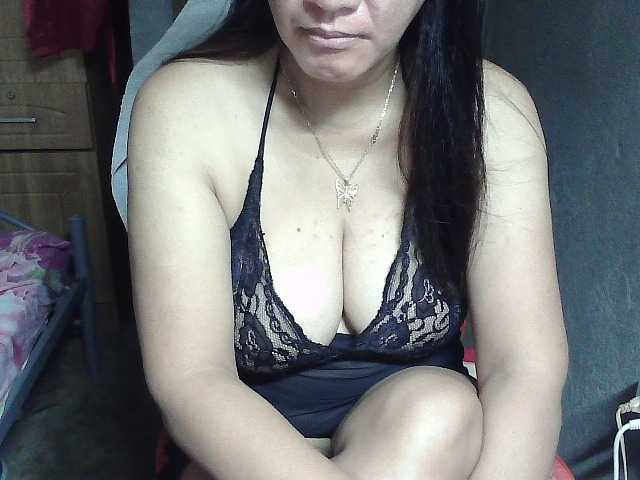 Prettyann46 live cam on BongaCams