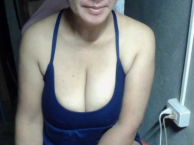 Prettyann46 live cam on BongaCams