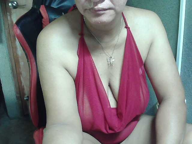 Prettyann46 live cam on BongaCams