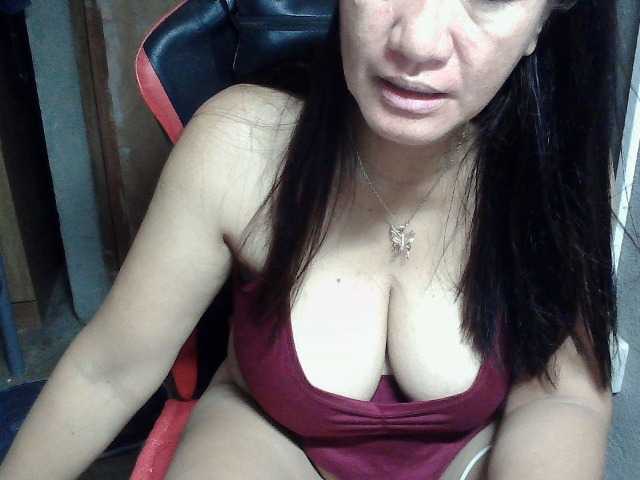 Prettyann46 live cam on BongaCams