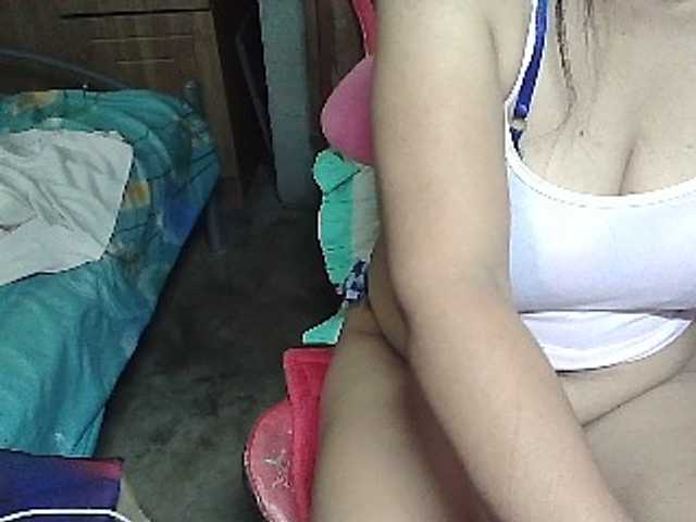Prettyann46 live cam on BongaCams