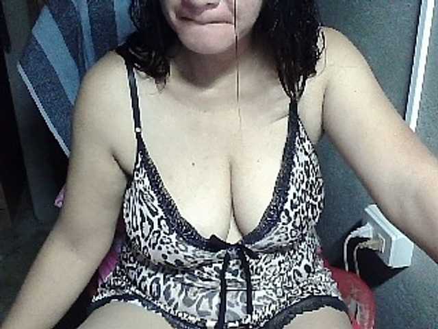Prettyann46 live cam on BongaCams