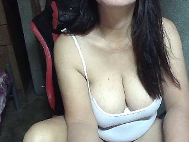 Prettyann46 live cam on BongaCams