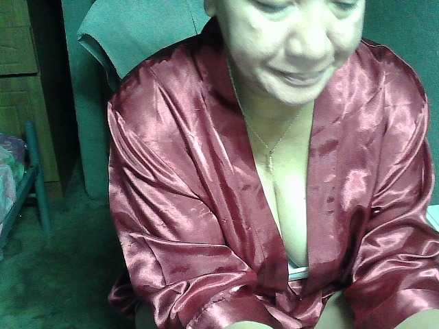 Prettyann46 live cam on BongaCams