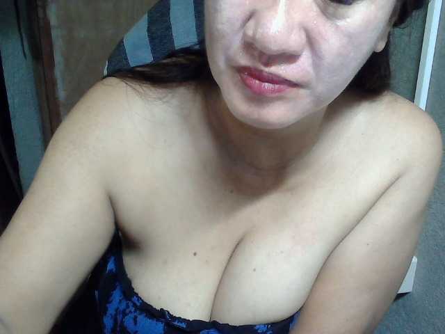Prettyann46 live cam on BongaCams