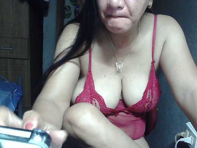 Prettyann46 live cam on BongaCams