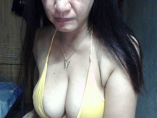 Prettyann46 live cam on BongaCams