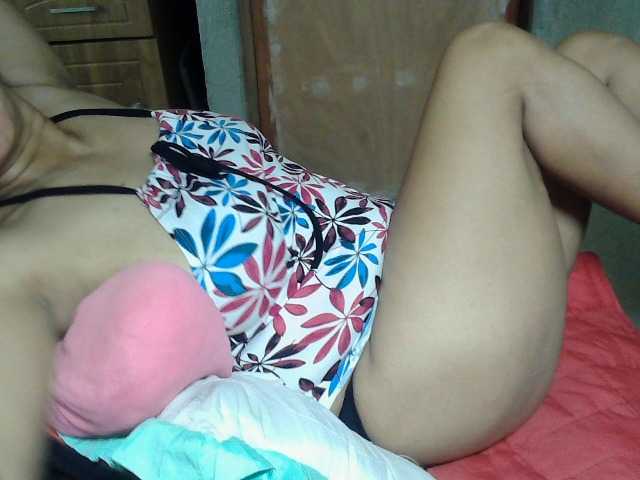 Prettyann46, live now on BongaCams