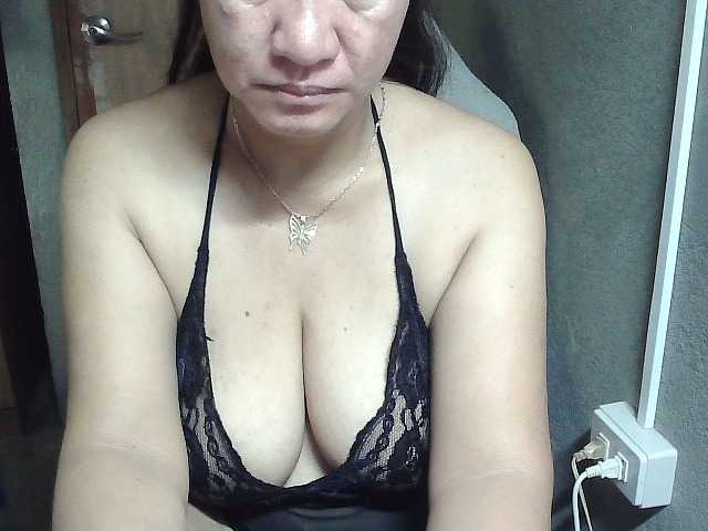 Prettyann46 live cam on BongaCams