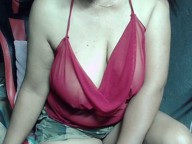 Prettyann46 live cam on BongaCams