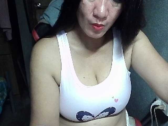 Prettyann46 live cam on BongaCams