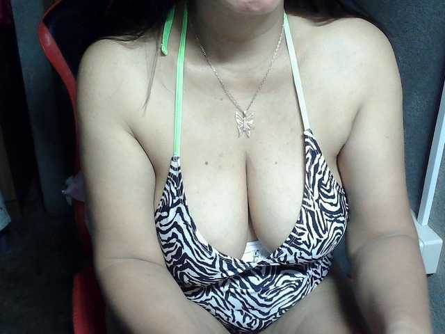 Prettyann46 live webcam show